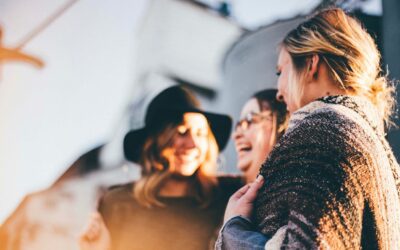 The impact of an alongsider community